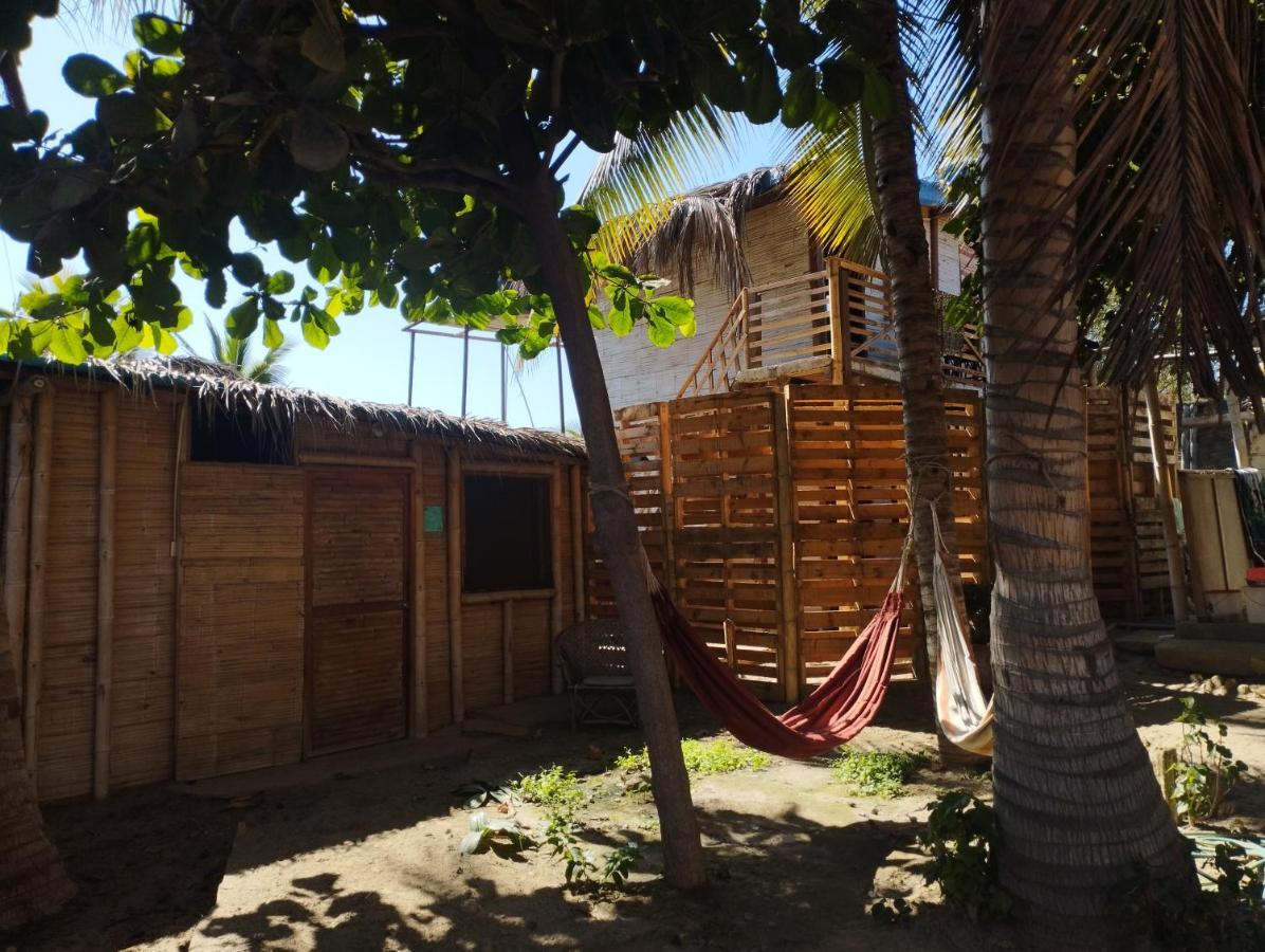 Los Almendros De Mancora Luaran gambar