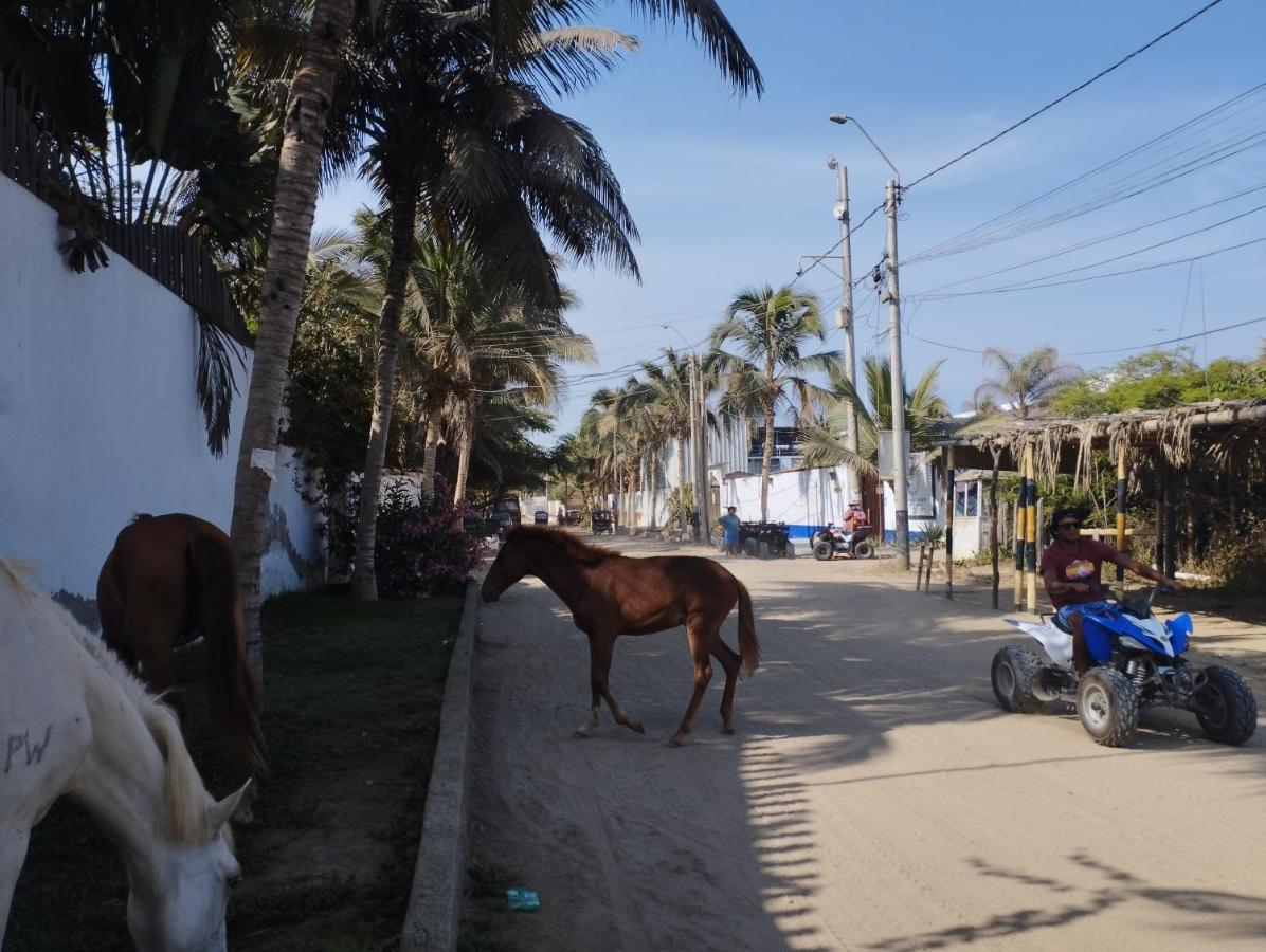 Los Almendros De Mancora Luaran gambar